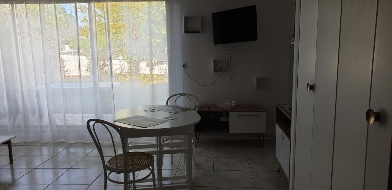 Studio Proche Ecole De Voile Et Plage Apartment Saint-Georges-de-Didonne ภายนอก รูปภาพ